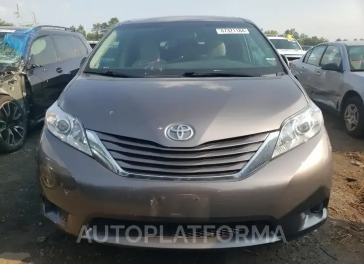 TOYOTA SIENNA LE 2017 vin 5TDKZ3DC4HS875837 from auto auction Copart