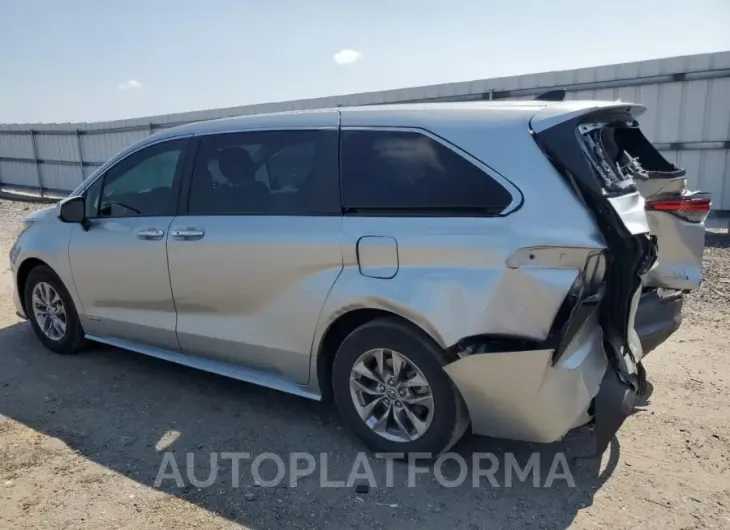 TOYOTA SIENNA XLE 2021 vin 5TDYRKEC3MS004831 from auto auction Copart