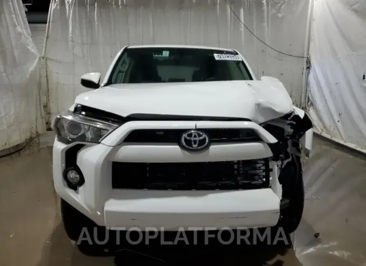 TOYOTA 4RUNNER SR 2019 vin JTEBU5JR6K5638052 from auto auction Copart