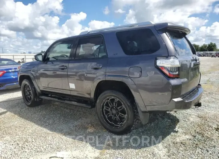 TOYOTA 4RUNNER SR 2018 vin JTEBU5JRXJ5484413 from auto auction Copart