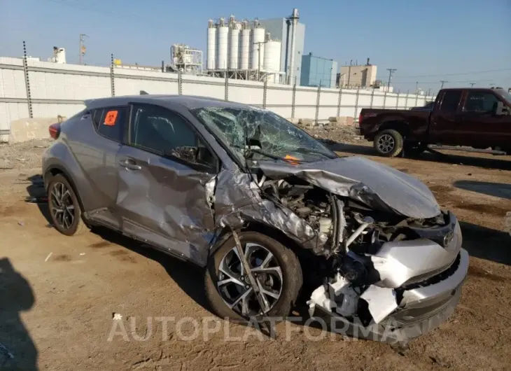 TOYOTA C-HR XLE 2018 vin NMTKHMBX1JR003943 from auto auction Copart