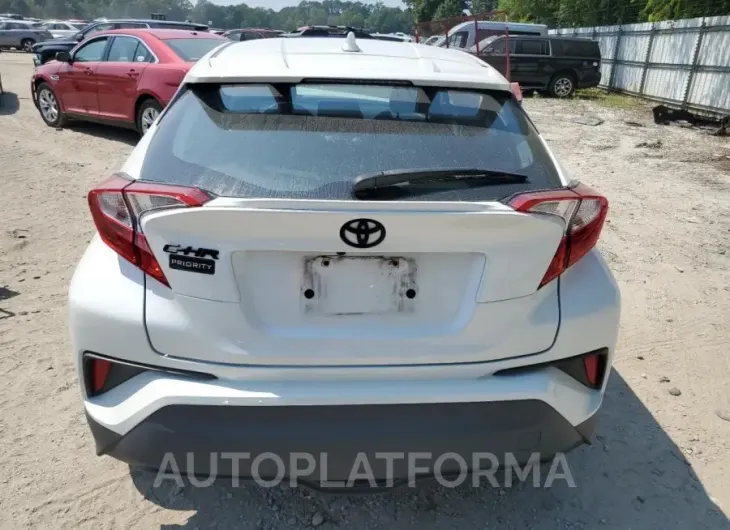 TOYOTA C-HR XLE 2021 vin NMTKHMBX2MR125070 from auto auction Copart