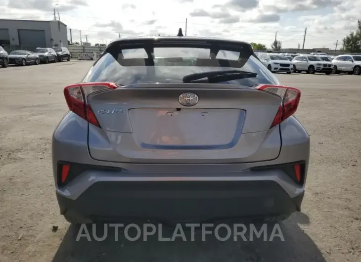 TOYOTA C-HR XLE 2019 vin NMTKHMBXXKR083437 from auto auction Copart