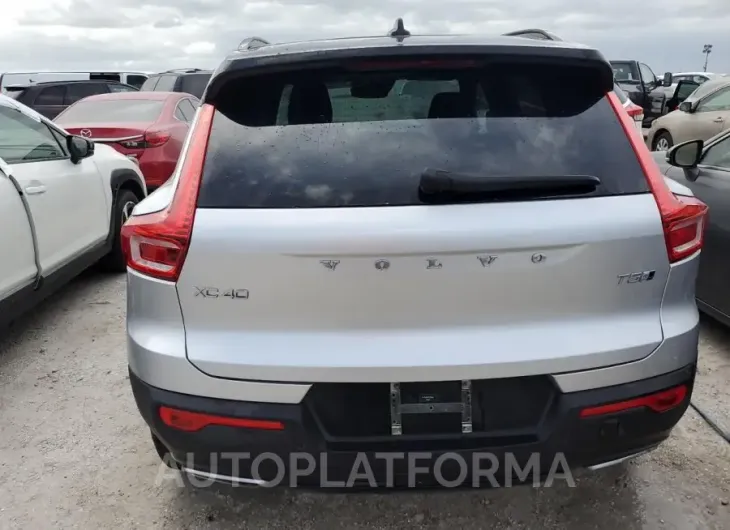 VOLVO XC40 T5 R- 2019 vin YV4162UM9K2155842 from auto auction Copart