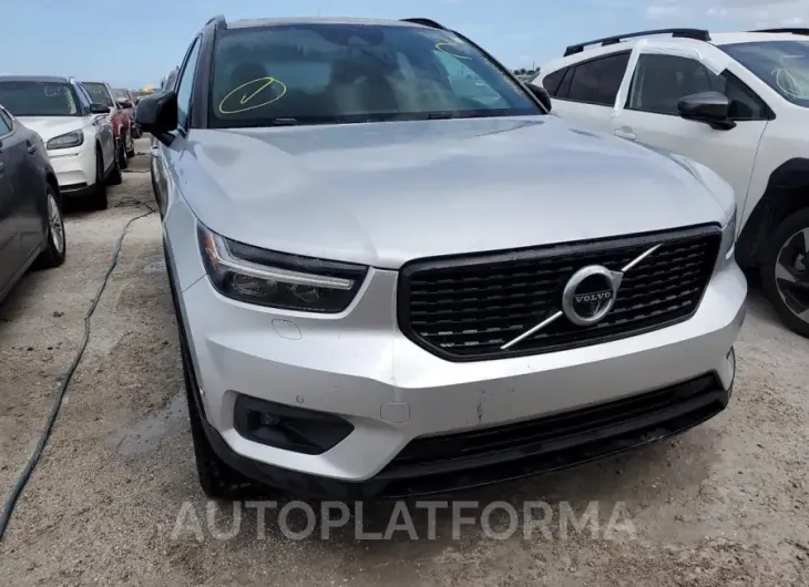 VOLVO XC40 T5 R- 2019 vin YV4162UM9K2155842 from auto auction Copart