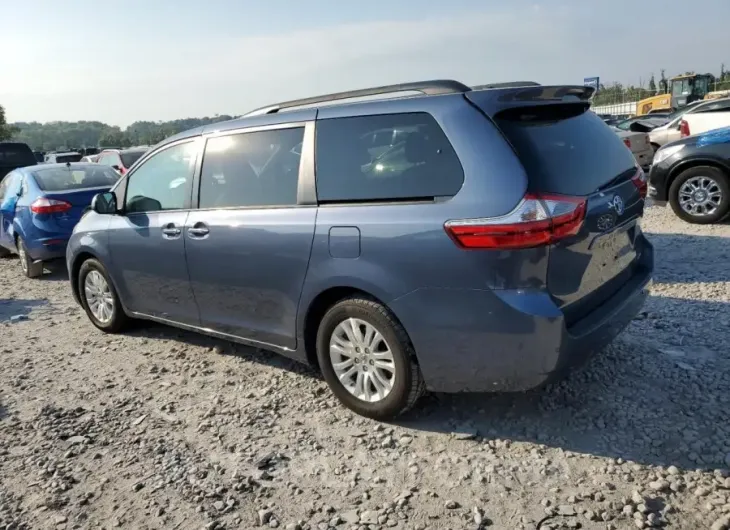 TOYOTA SIENNA XLE 2015 vin 5TDYK3DC4FS596559 from auto auction Copart