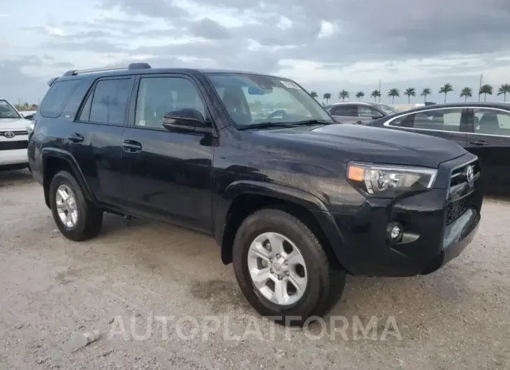 TOYOTA 4RUNNER SR 2024 vin JTEEU5JR0R5309533 from auto auction Copart