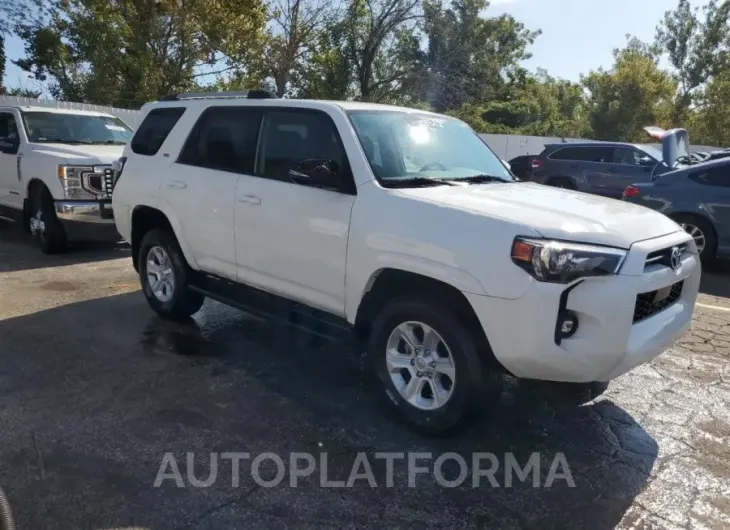 TOYOTA 4RUNNER SR 2021 vin JTENU5JR9M5930861 from auto auction Copart