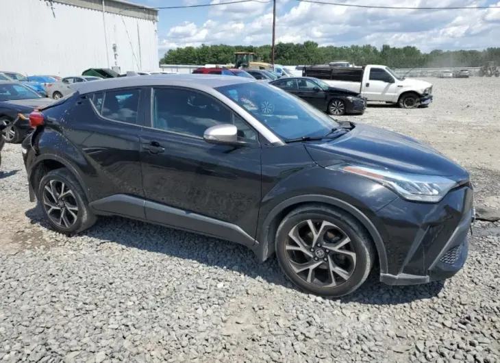 TOYOTA C-HR XLE 2020 vin NMTKHMBX4LR101691 from auto auction Copart