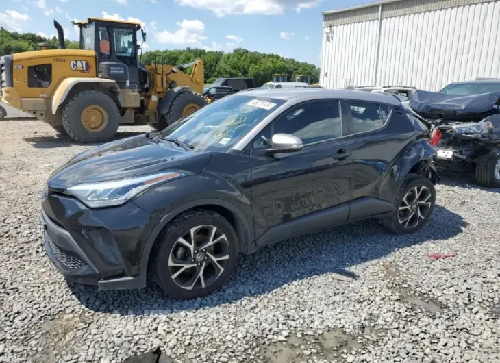 TOYOTA C-HR XLE 2020 vin NMTKHMBX4LR101691 from auto auction Copart