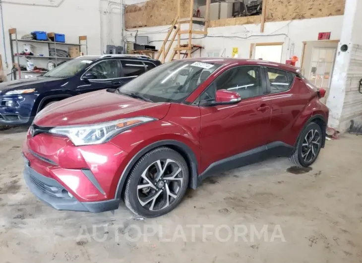 TOYOTA C-HR XLE 2018 vin NMTKHMBXXJR019915 from auto auction Copart