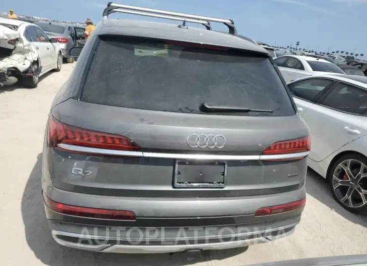 AUDI Q7 PRESTIG 2021 vin WA1VXAF7XMD028117 from auto auction Copart