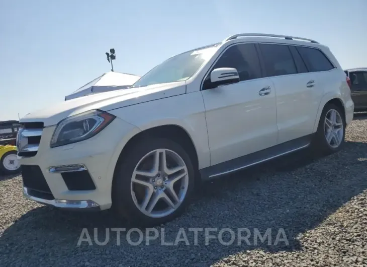 MERCEDES-BENZ GL 550 4MA 2015 vin 4JGDF7DE8FA474632 from auto auction Copart