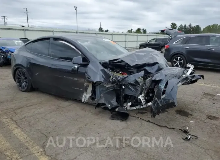 TESLA MODEL Y 2024 vin 7SAYGDEF7RF049037 from auto auction Copart