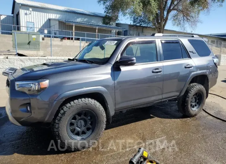 TOYOTA 4RUNNER SR 2022 vin JTERU5JR8N6037741 from auto auction Copart