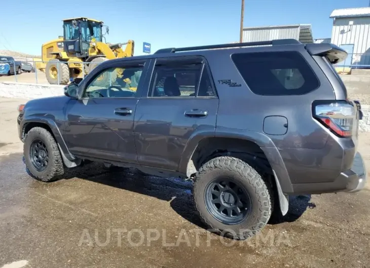 TOYOTA 4RUNNER SR 2022 vin JTERU5JR8N6037741 from auto auction Copart