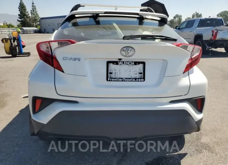 TOYOTA C-HR XLE 2020 vin JTNKHMBX5L1065813 from auto auction Copart