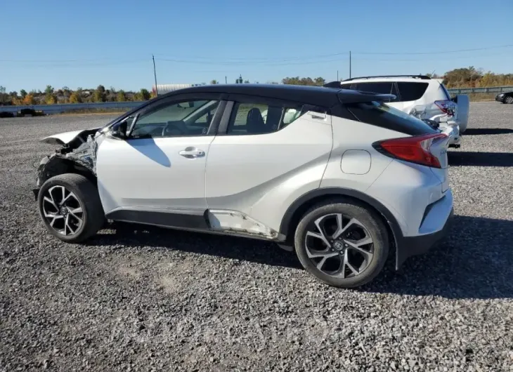 TOYOTA C-HR XLE 2020 vin JTNKHMBX8L1067040 from auto auction Copart