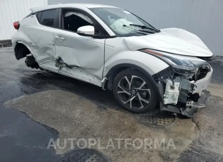 TOYOTA C-HR XLE 2021 vin NMTKHMBX8MR125199 from auto auction Copart