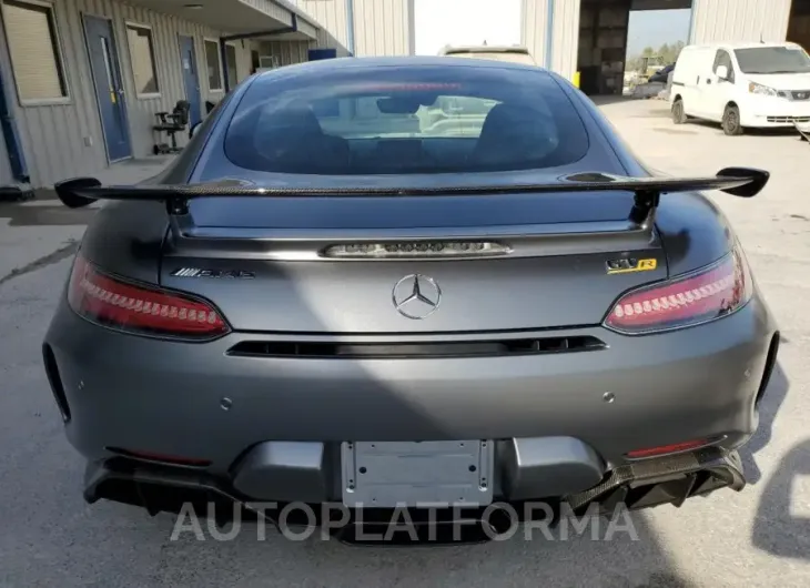 MERCEDES-BENZ AMG GT R 2018 vin WDDYJ7KA6JA015215 from auto auction Copart