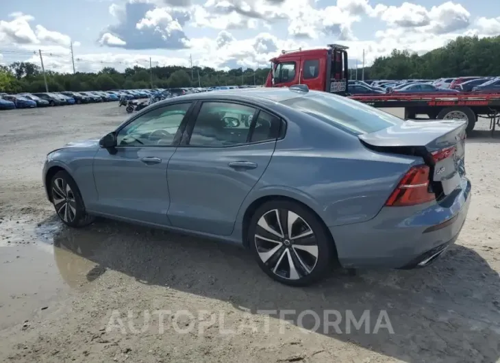 VOLVO S60 B5 MOM 2022 vin 7JRL12TZ7NG160697 from auto auction Copart