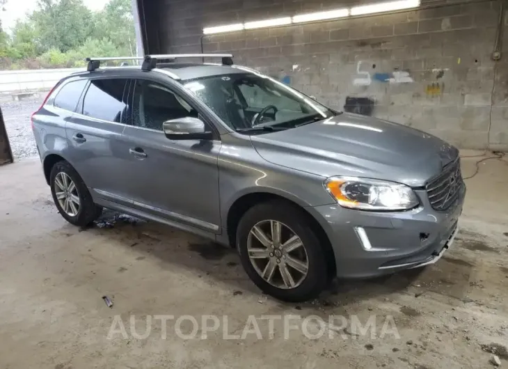 VOLVO XC60 T5 IN 2017 vin YV440MRU5H2025410 from auto auction Copart