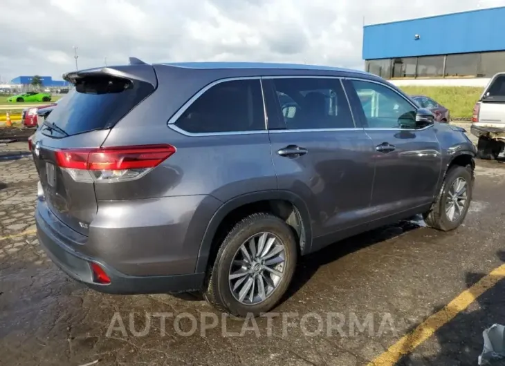 TOYOTA HIGHLANDER 2019 vin 5TDKZRFH7KS560422 from auto auction Copart