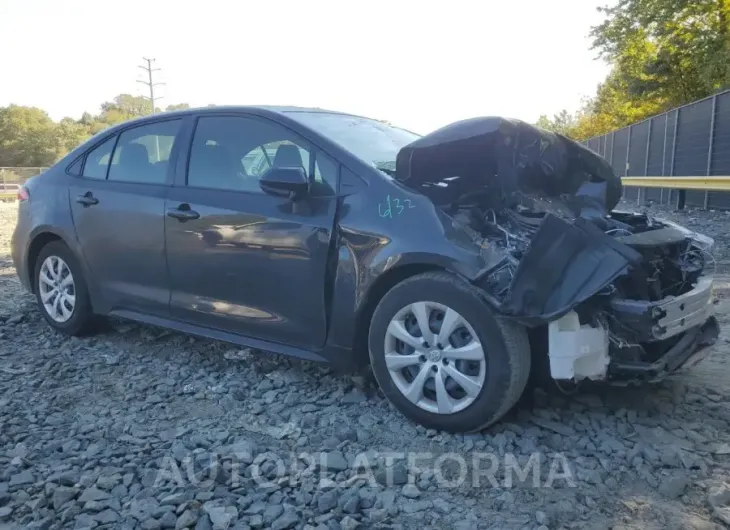 TOYOTA COROLLA LE 2022 vin JTDEPMAEXNJ209833 from auto auction Copart