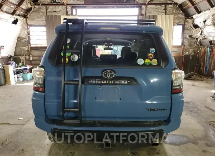 TOYOTA 4RUNNER SR 2018 vin JTEBU5JR0J5560480 from auto auction Copart