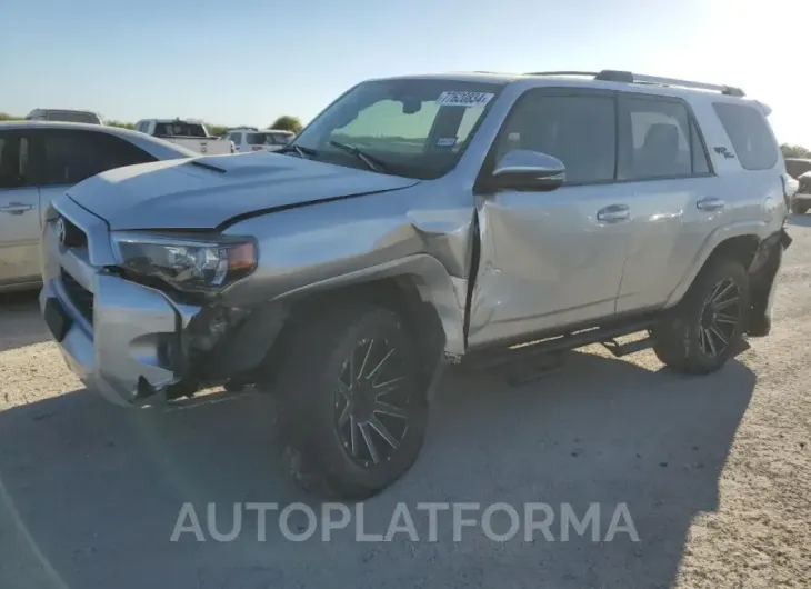 TOYOTA 4RUNNER SR 2018 vin JTEBU5JR9J5567024 from auto auction Copart