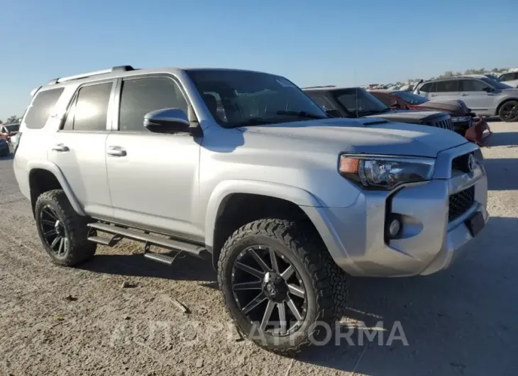 TOYOTA 4RUNNER SR 2018 vin JTEBU5JR9J5567024 from auto auction Copart