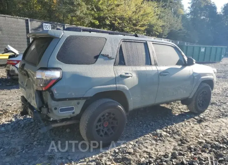 TOYOTA 4RUNNER SR 2022 vin JTERU5JR2N6032051 from auto auction Copart