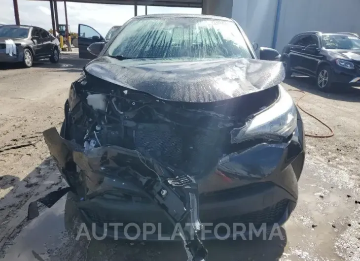 TOYOTA C-HR XLE 2021 vin NMTKHMBX4MR133624 from auto auction Copart