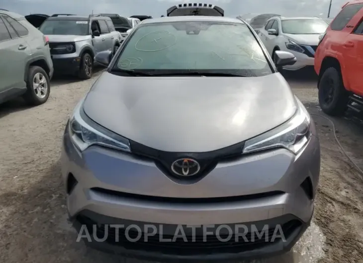 TOYOTA C-HR XLE 2019 vin NMTKHMBXXKR080117 from auto auction Copart