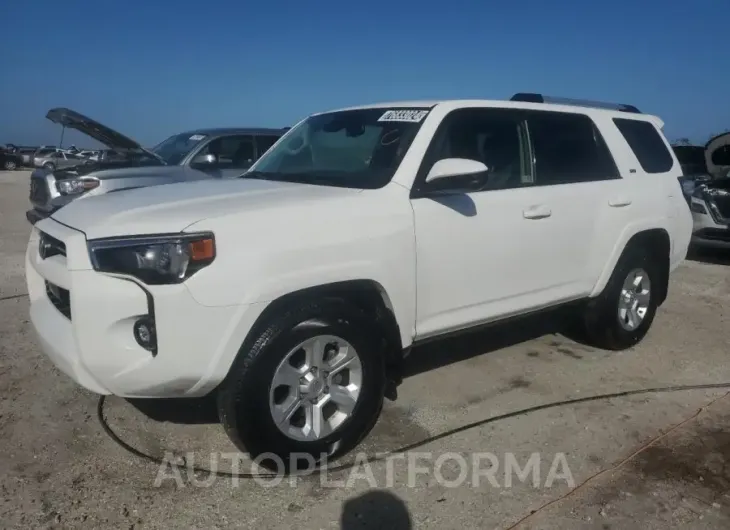 TOYOTA 4RUNNER SR 2024 vin JTEEU5JR5R5306109 from auto auction Copart