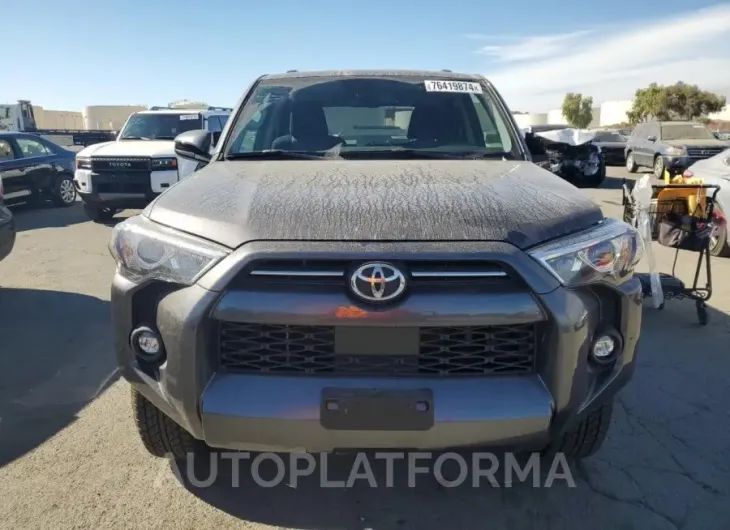 TOYOTA 4RUNNER SE 2023 vin JTEMU5JR2P6205211 from auto auction Copart