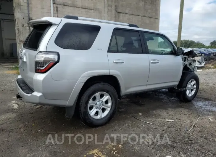 TOYOTA 4RUNNER SR 2024 vin JTEMU5JR9R6281821 from auto auction Copart