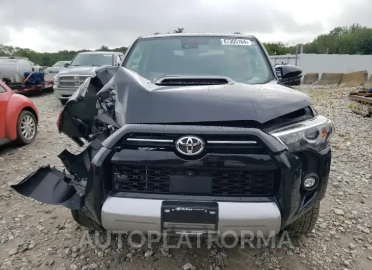 TOYOTA 4RUNNER SR 2022 vin JTERU5JR1N6005777 from auto auction Copart