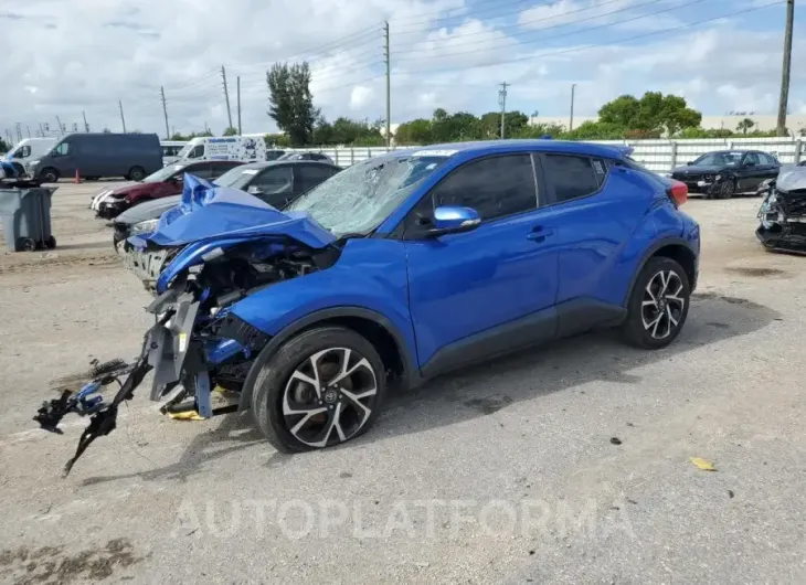 TOYOTA C-HR XLE 2018 vin JTNKHMBX1J1005329 from auto auction Copart