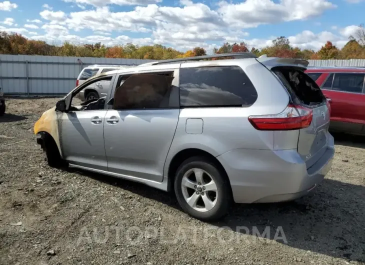 TOYOTA SIENNA LE 2018 vin 5TDKZ3DC0JS919757 from auto auction Copart