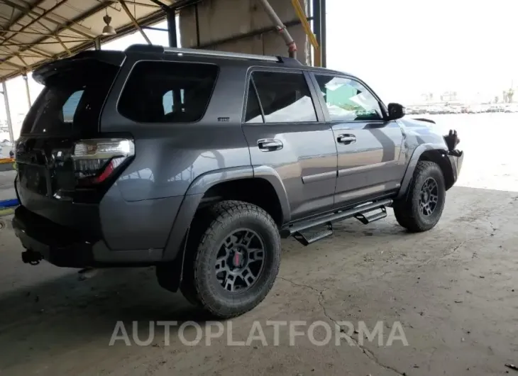 TOYOTA 4RUNNER SR 2019 vin JTEBU5JR6K5722601 from auto auction Copart