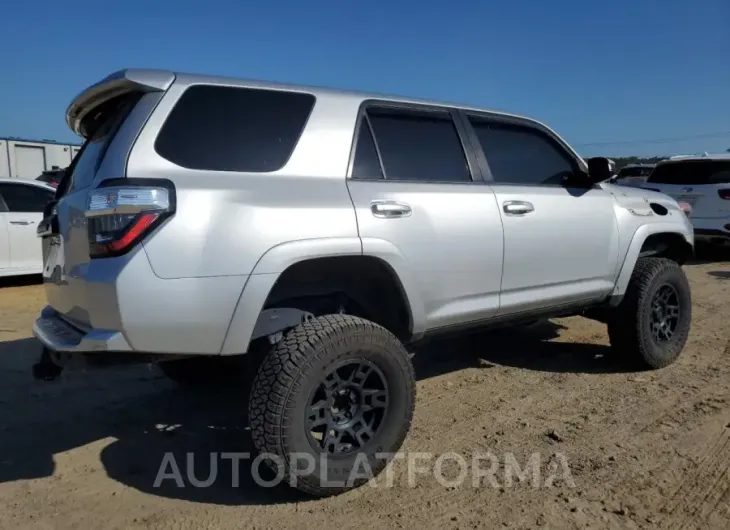 TOYOTA 4RUNNER SR 2016 vin JTEBU5JRXG5305067 from auto auction Copart