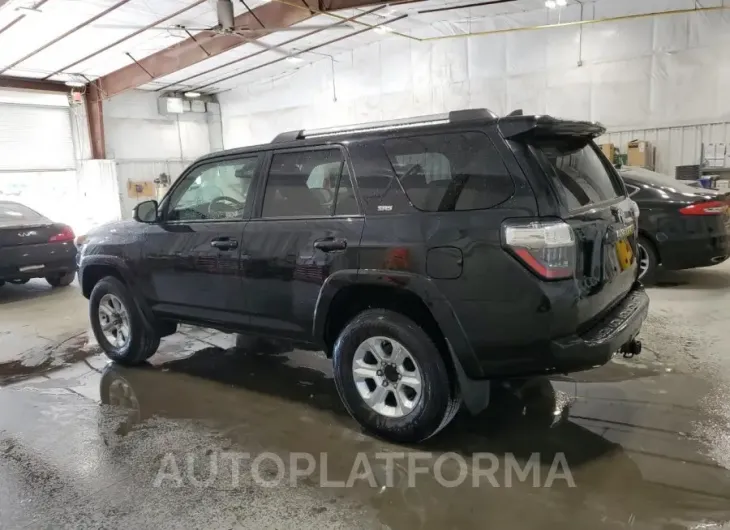 TOYOTA 4RUNNER SR 2022 vin JTEMU5JR6N6052829 from auto auction Copart