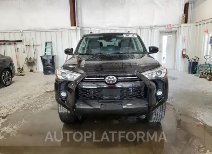 TOYOTA 4RUNNER SR 2022 vin JTEMU5JR6N6052829 from auto auction Copart