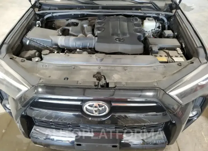 TOYOTA 4RUNNER SR 2022 vin JTEMU5JR6N6052829 from auto auction Copart