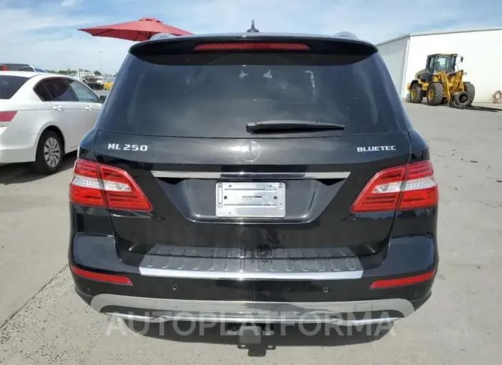 MERCEDES-BENZ ML 250 BLU 2015 vin 4JGDA0EB3FA484088 from auto auction Copart