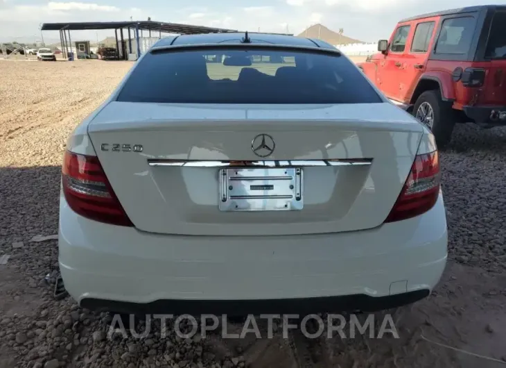 MERCEDES-BENZ C 250 2015 vin WDDGJ4HB7FG415251 from auto auction Copart