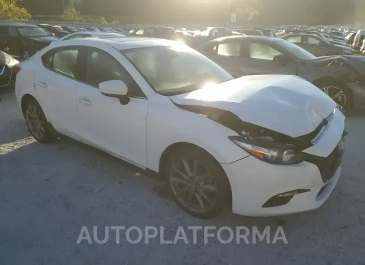 MAZDA 3 TOURING 2018 vin 3MZBN1V36JM251684 from auto auction Copart