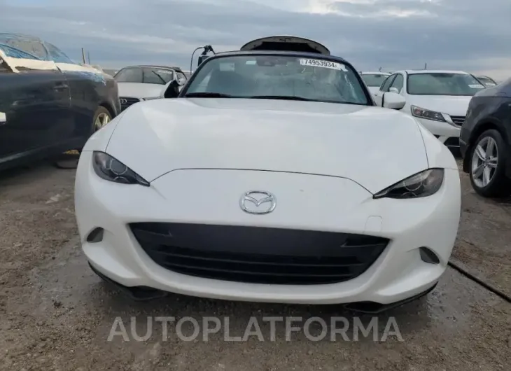 MAZDA MX-5 MIATA 2022 vin JM1NDAD77N0504821 from auto auction Copart