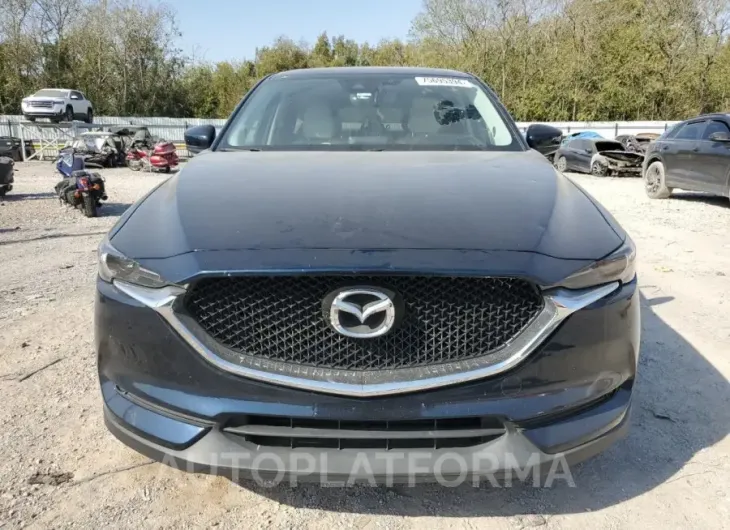 MAZDA CX-5 GRAND 2017 vin JM3KFADLXH0177689 from auto auction Copart